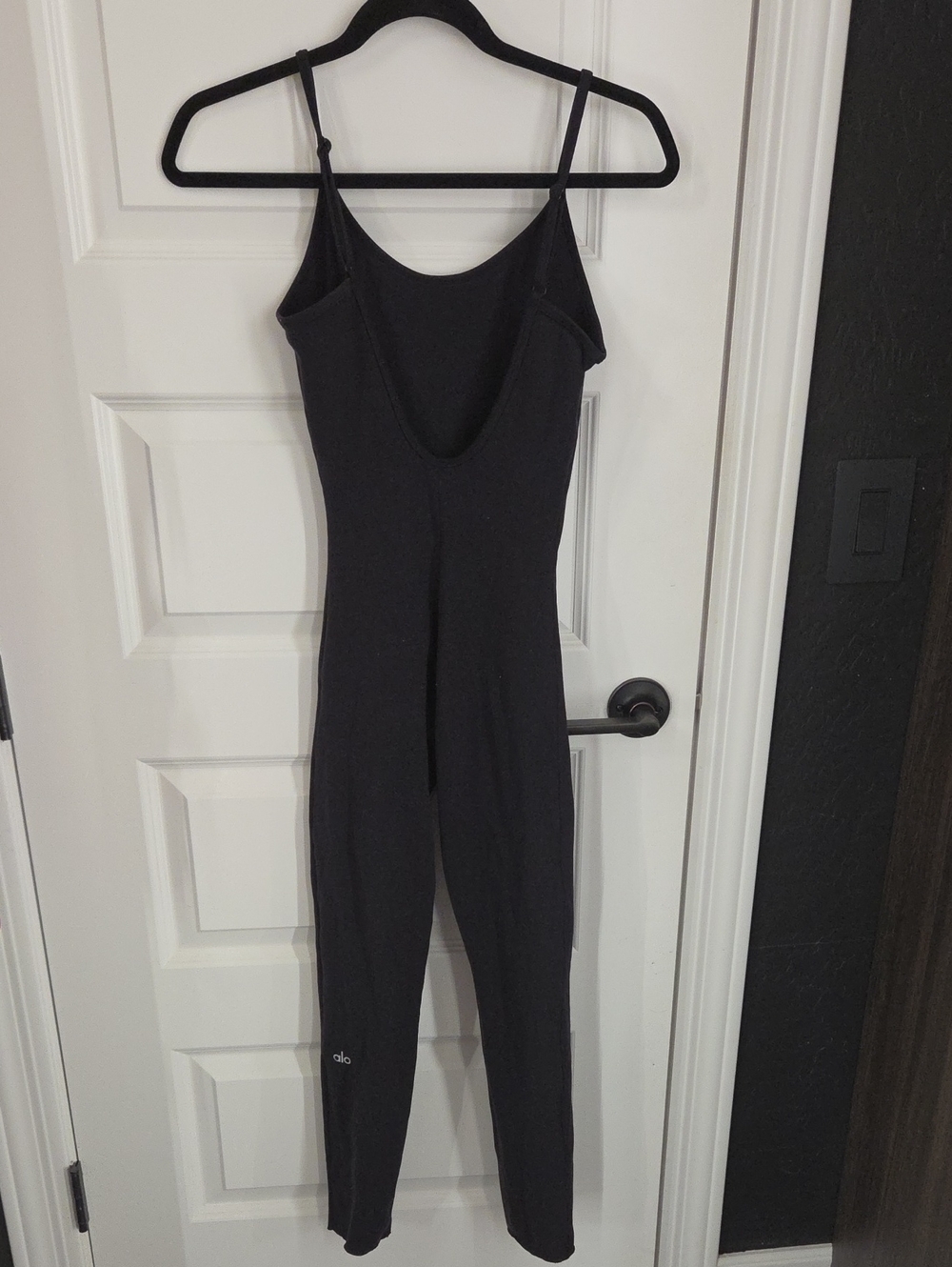 ALO Yoga Black Scoop-Neck Strappy One-Piece